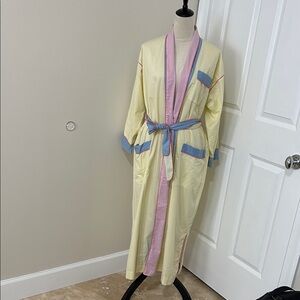 Elegant Yellow and Pink Women's Robe